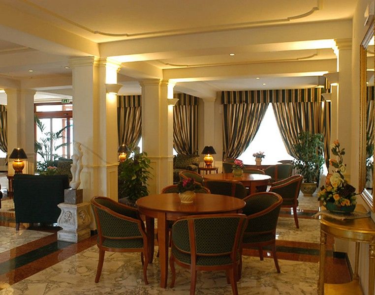 Hotel Azzolini Villagrazia Di Carini Esterno foto