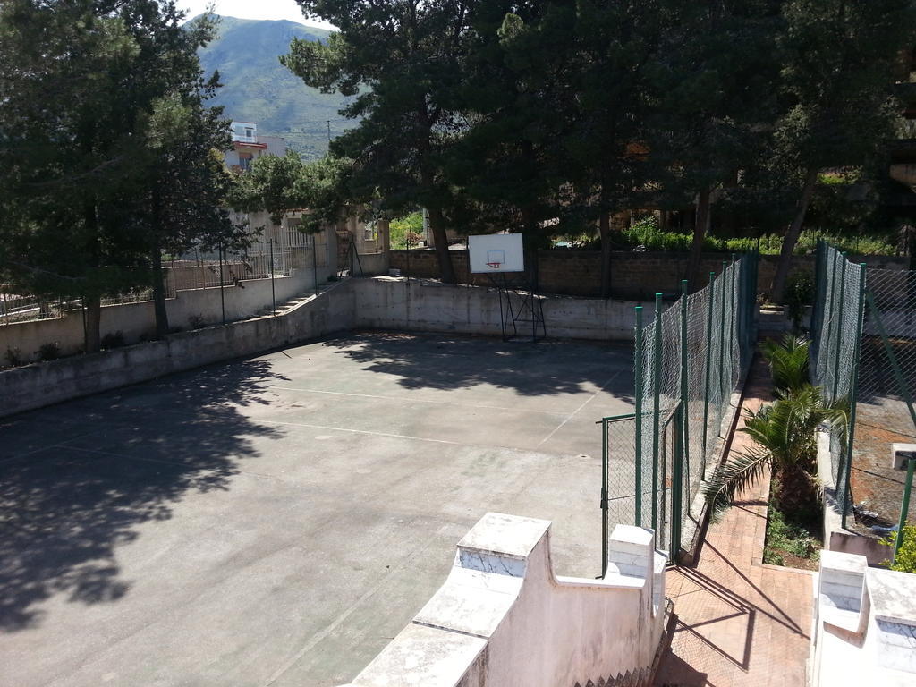 Hotel Azzolini Villagrazia Di Carini Esterno foto